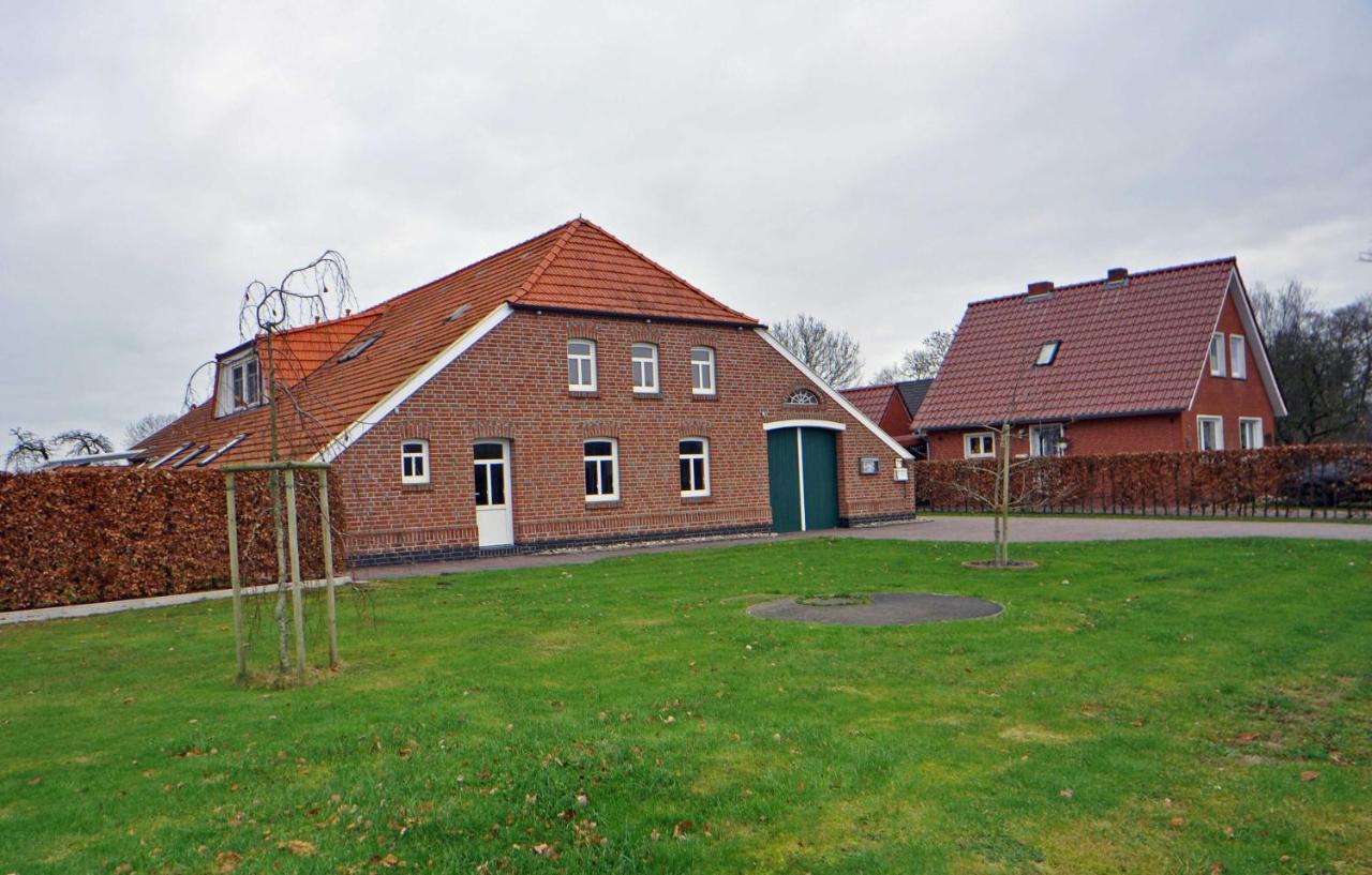 Ferienwohnung Im Gulfhof, 65269 Moormerland Eksteriør bilde